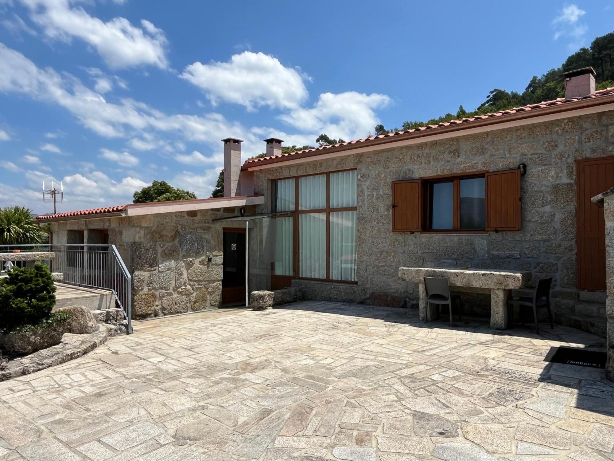 Casa Da Lage - T1 Com Piscina Privada - Geres Exteriör bild